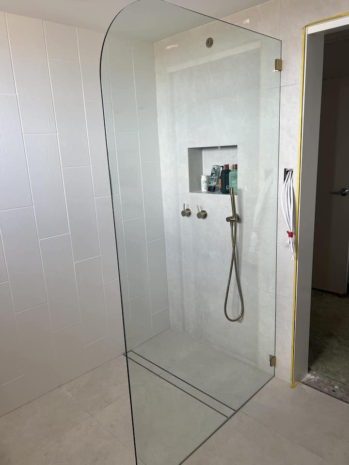 Shower screen installation 36