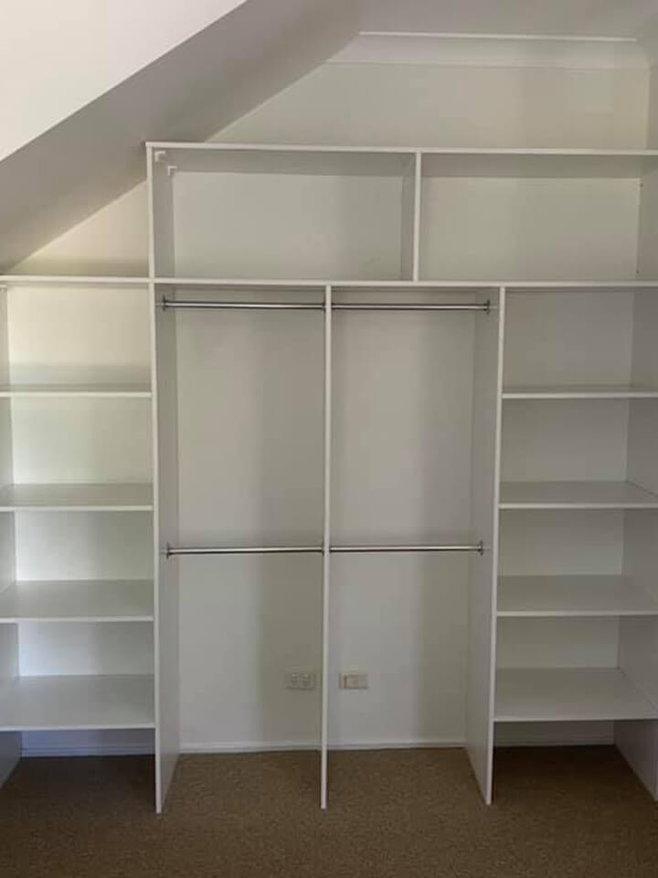 Open shelf wardrobe